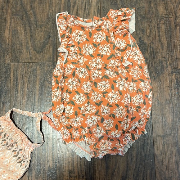 3 18month Outfits! Gorgeous boho Style 🌾 - Picture 2 of 8